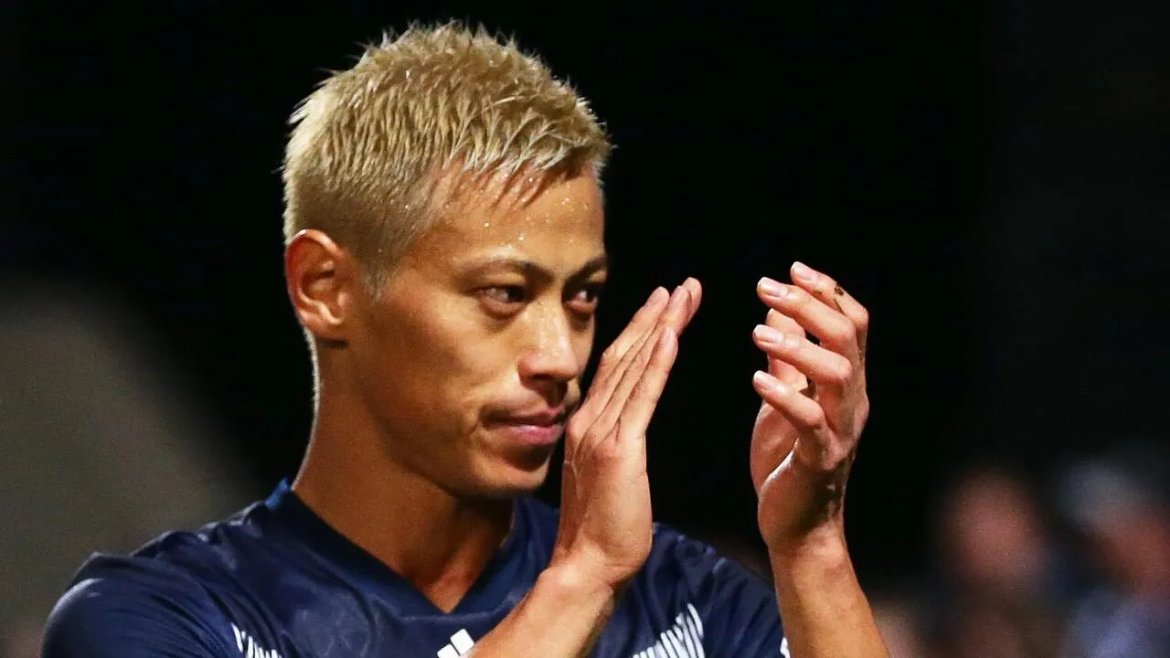 Khám phá vị trí chính của Keisuke Honda trên sân là gì?