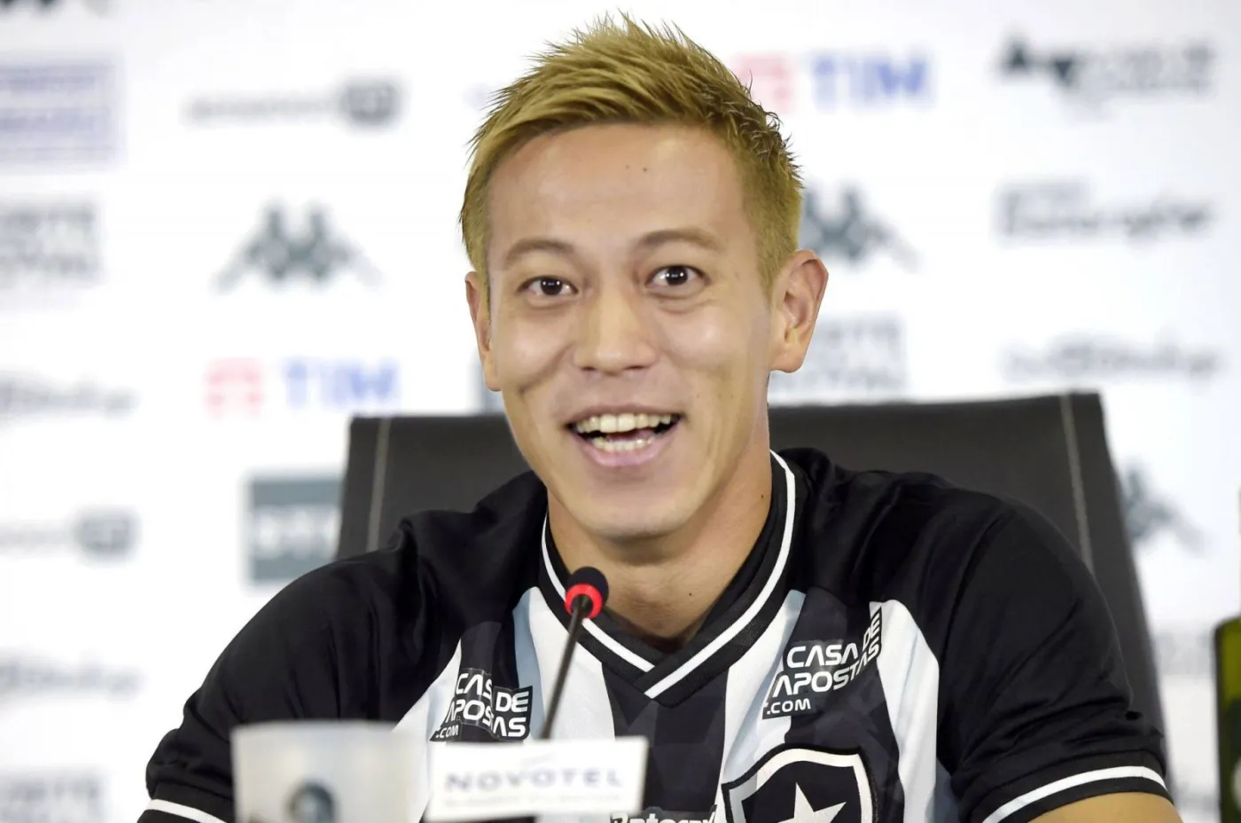 Tìm Hiểu Keisuke Honda Bao Nhiêu Tuổi 01